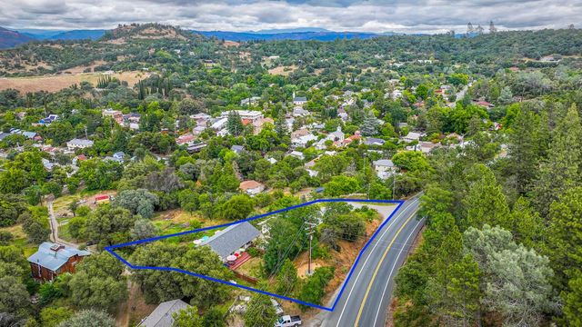 8300 Highway 49, Mokelumne Hill, CA 95245