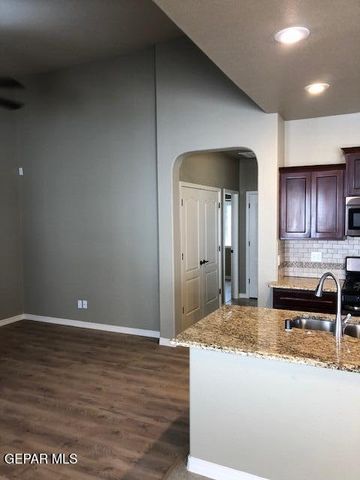 13479 HALIFAX Street, Horizon City, TX 79928