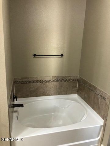 13479 HALIFAX Street, Horizon City, TX 79928