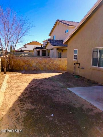 13479 HALIFAX Street, Horizon City, TX 79928