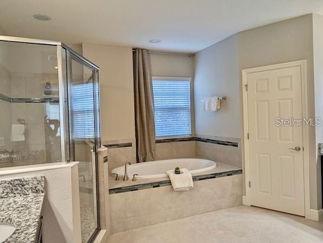 10915 CHARMWOOD DRIVE, Riverview, FL 33569