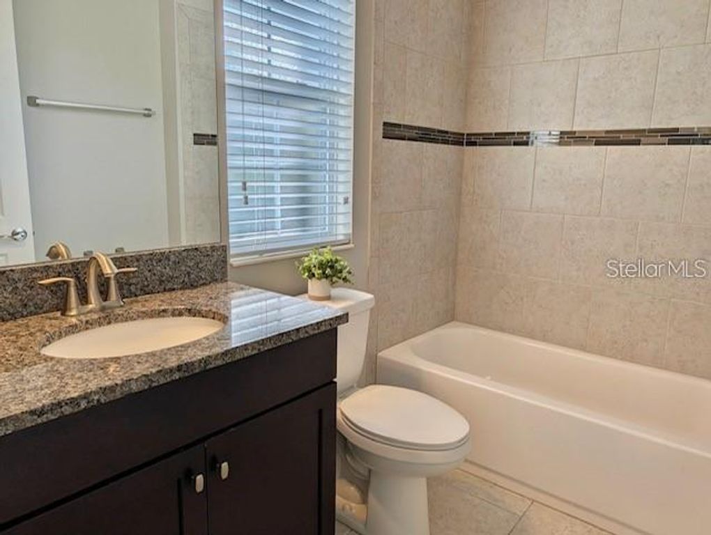 Image 26 of property listing at 10915 CHARMWOOD DRIVE, Riverview, FL 33569