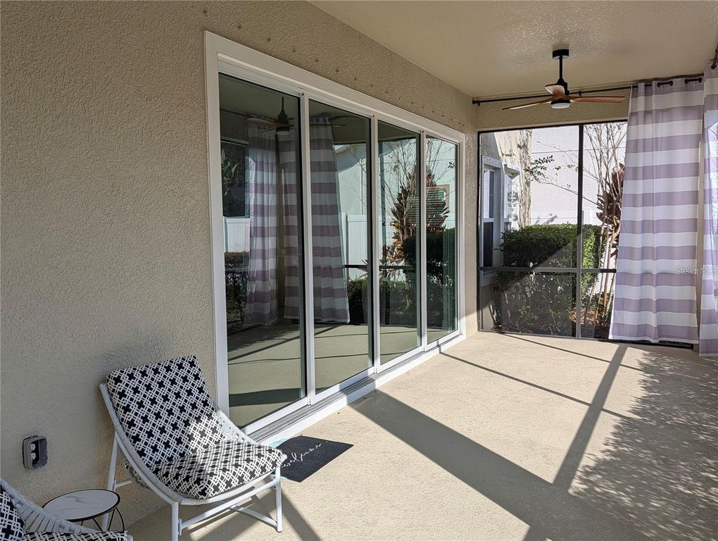 Image 34 of property listing at 10915 CHARMWOOD DRIVE, Riverview, FL 33569