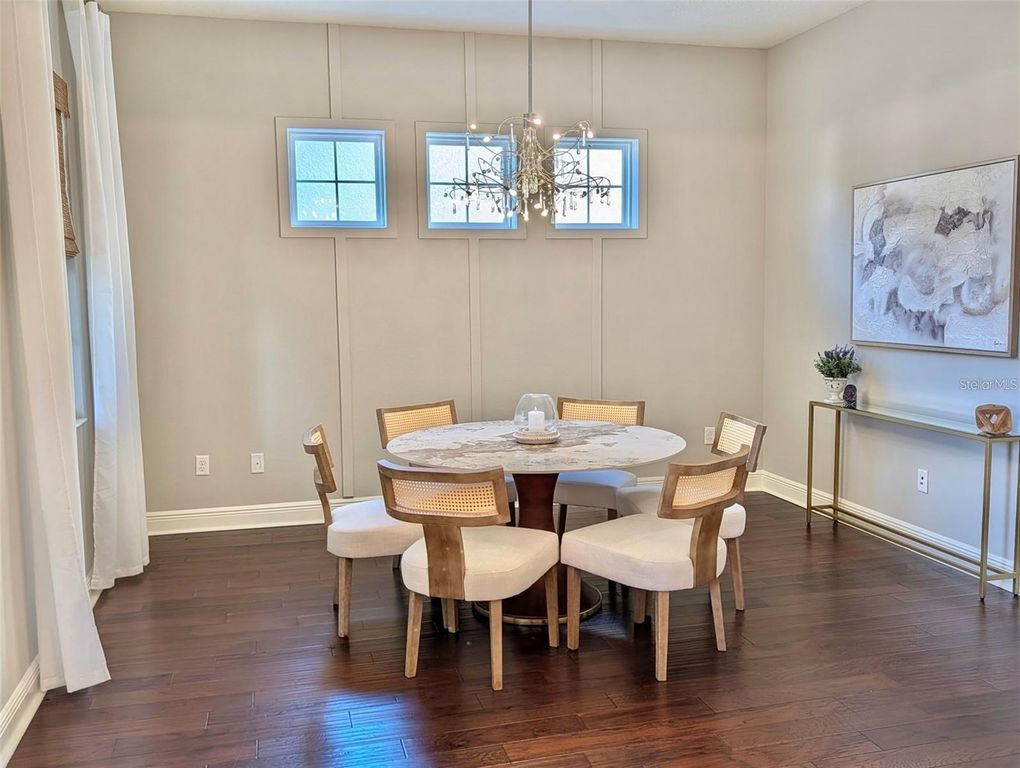 Image 8 of property listing at 10915 CHARMWOOD DRIVE, Riverview, FL 33569