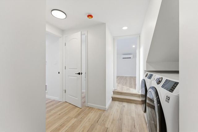 109 N Lake Ave, Southwick, MA 01077