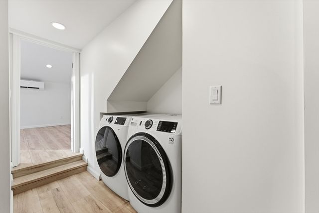 109 N Lake Ave, Southwick, MA 01077