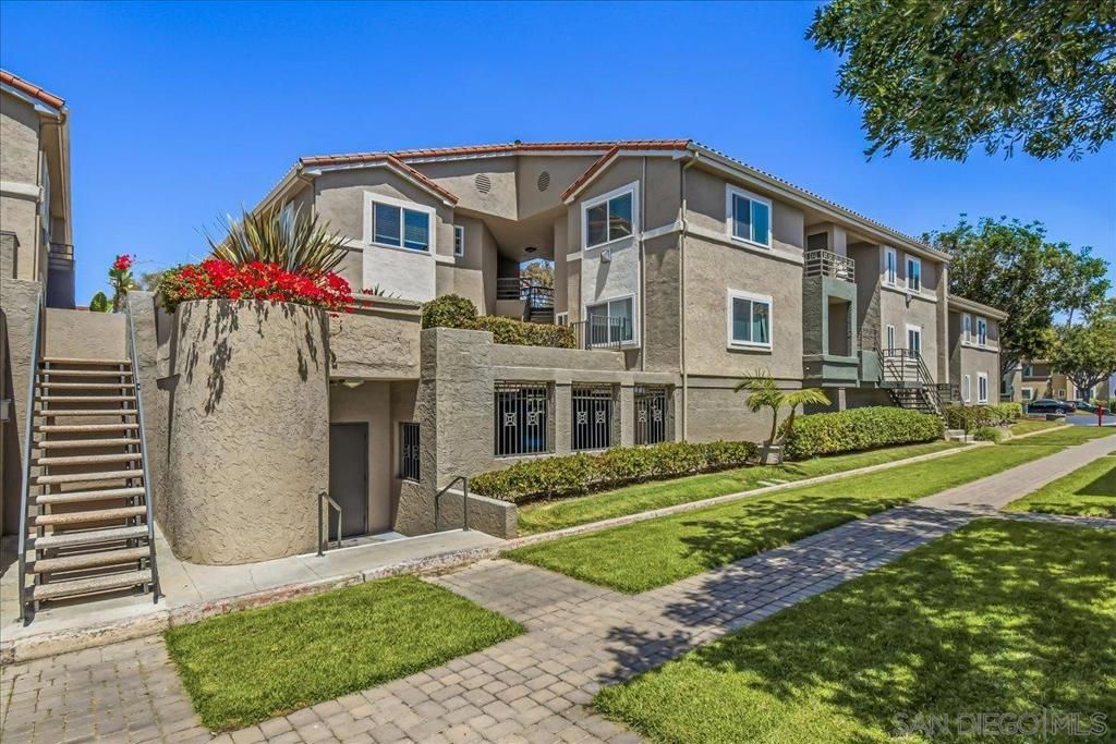 7545 Charmant Drive 1209, San Diego, CA 92122