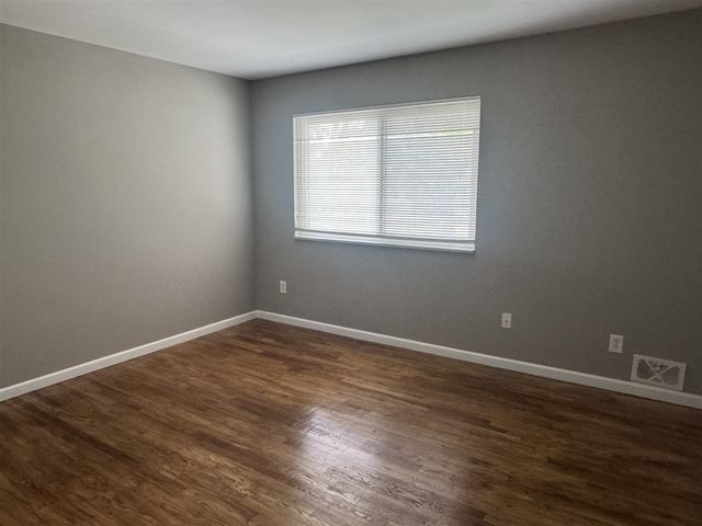 4859 Mansfield Avenue Unit: 8H, Royal Oak, MI 48073