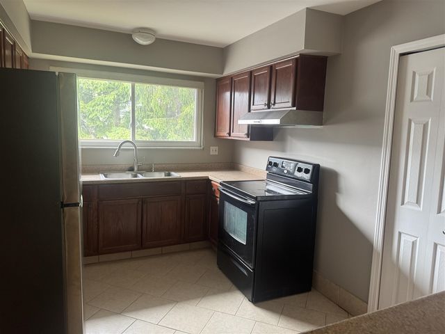 4859 Mansfield Avenue Unit: 8H, Royal Oak, MI 48073