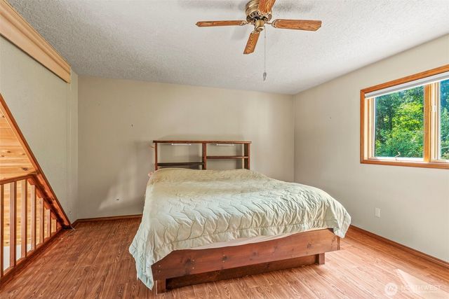 165 Meridian Drive, Kelso, WA 98626