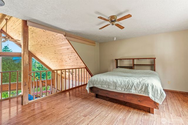 165 Meridian Drive, Kelso, WA 98626