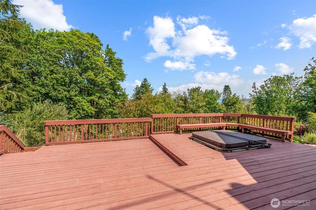 165 Meridian Drive, Kelso, WA 98626