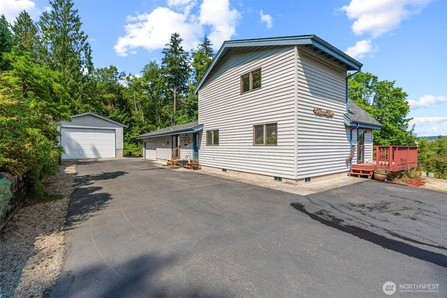 165 Meridian Drive, Kelso, WA 98626