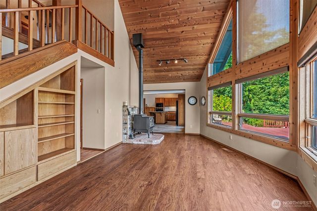 165 Meridian Drive, Kelso, WA 98626