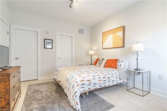 381 N Green Street, Winston-salem, NC 27101