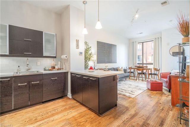 381 N Green Street, Winston-salem, NC 27101