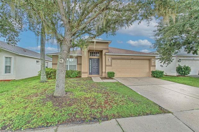 3945 HAMPTON HILLS DRIVE, Lakeland, FL 33810