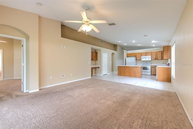 3945 HAMPTON HILLS DRIVE, Lakeland, FL 33810