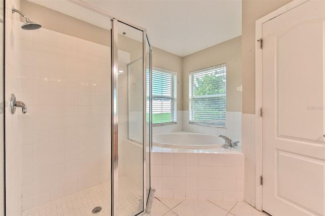 3945 HAMPTON HILLS DRIVE, Lakeland, FL 33810