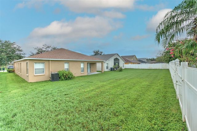3945 HAMPTON HILLS DRIVE, Lakeland, FL 33810