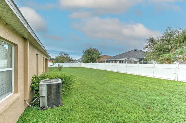 3945 HAMPTON HILLS DRIVE, Lakeland, FL 33810