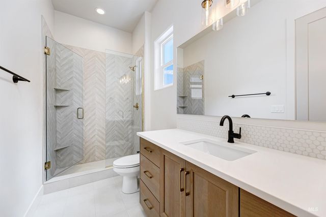 14293 N Goldfinch Ave, Boise, ID 83714