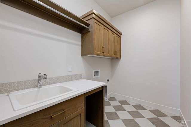 14293 N Goldfinch Ave, Boise, ID 83714