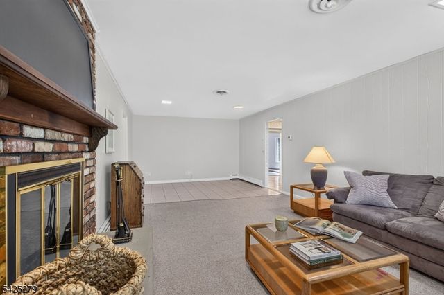 10 Rockledge Ter, Pequannock Twp., NJ 07444