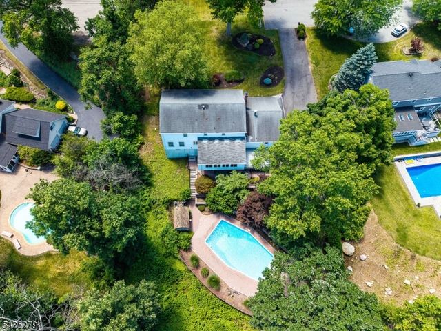 10 Rockledge Ter, Pequannock Twp., NJ 07444