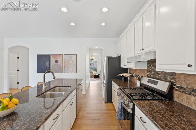 1130 Spectrum Loop, Colorado Springs, CO 80921