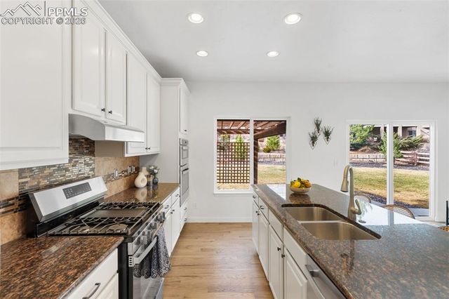 1130 Spectrum Loop, Colorado Springs, CO 80921