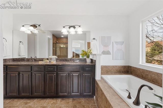 1130 Spectrum Loop, Colorado Springs, CO 80921