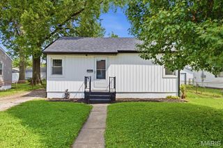 2648 Center Street, Granite City, IL 62040