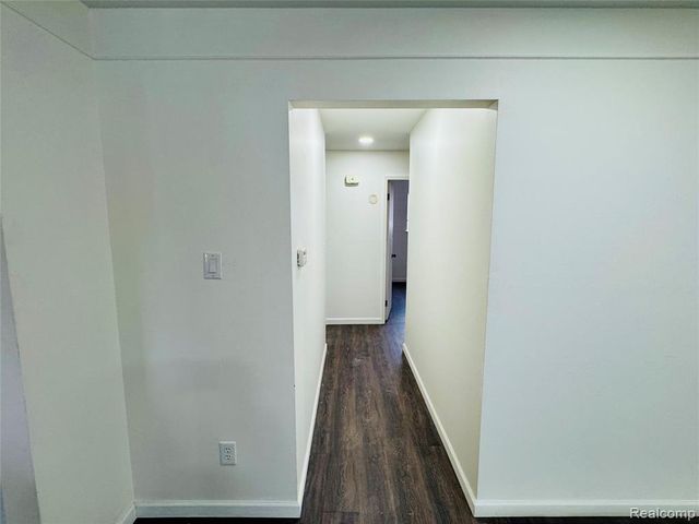 26431 Tom Allen Drive, Warren, MI 48089