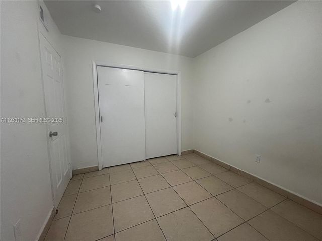 15 W 9th St 1, Hialeah, FL 33010