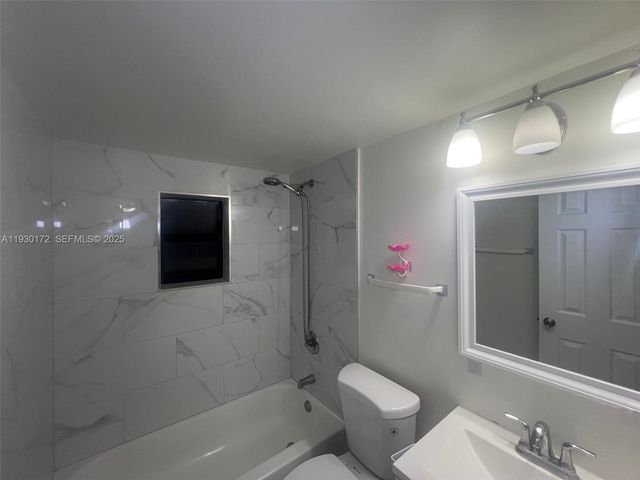 15 W 9th St 1, Hialeah, FL 33010