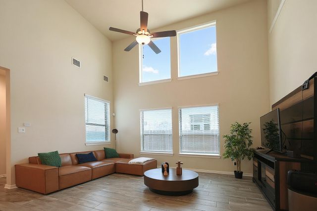 13231 Hidden Timbers Lane, Tomball, TX 77375