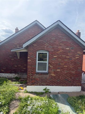 4110 Dryden Avenue, St Louis, MO 63115