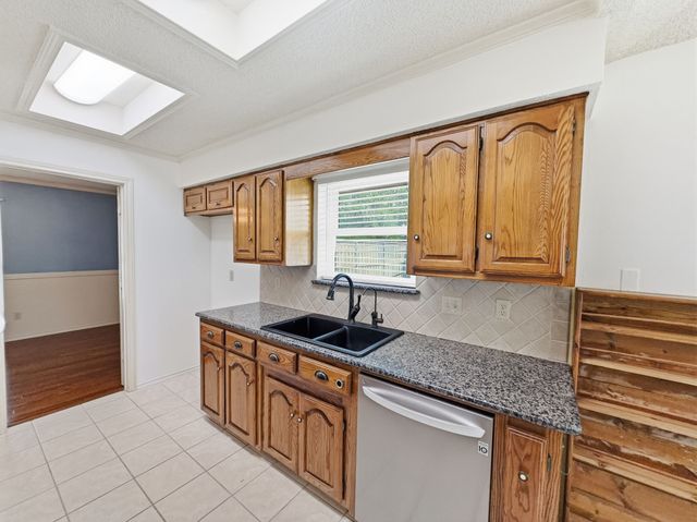 302 Apollo Road, Garland, TX 75040