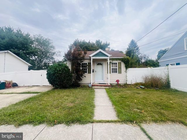 711 ASBURY AVE, National Park, NJ 08063