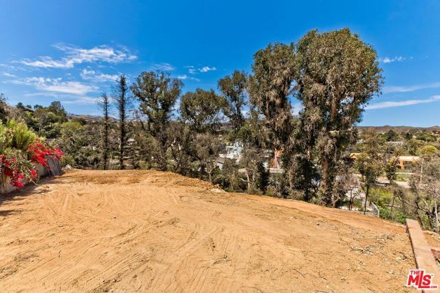 16503 Las Casas Place, Los Angeles, CA 90272