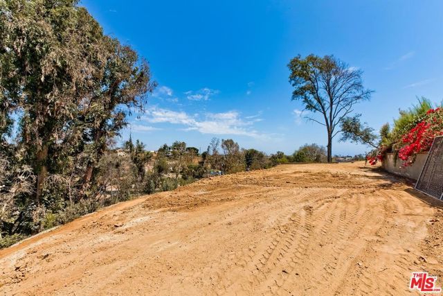 16503 Las Casas Place, Los Angeles, CA 90272