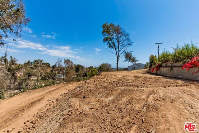 16503 Las Casas Place, Los Angeles, CA 90272