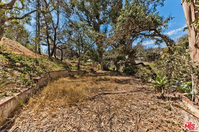 16503 Las Casas Place, Los Angeles, CA 90272