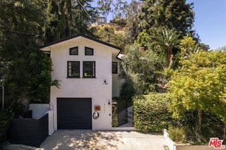 8421 Kirkwood Drive, Los Angeles, CA 90046