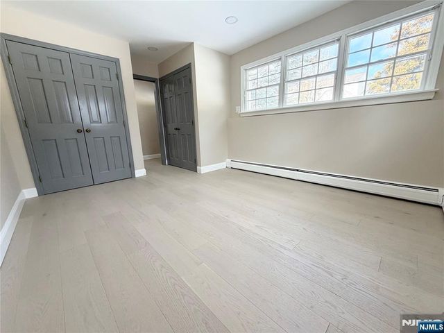 850 Ridgewood Avenue, Oradell, NJ 07649