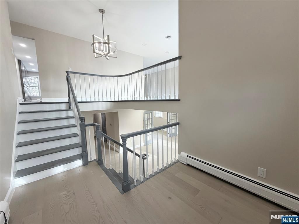 850 Ridgewood Avenue, Oradell, NJ 07649