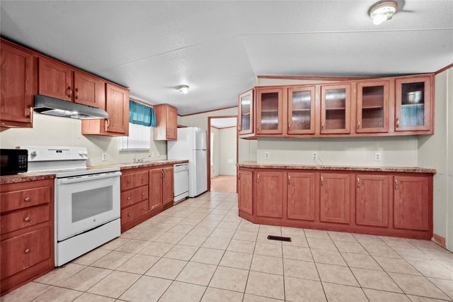 22521 West Road, New Caney, TX 77357