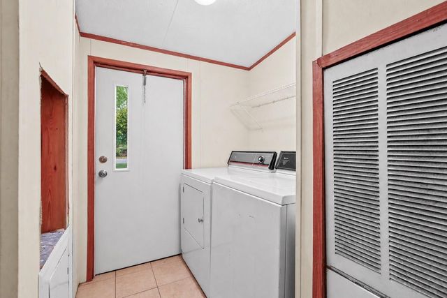 22521 West Road, New Caney, TX 77357