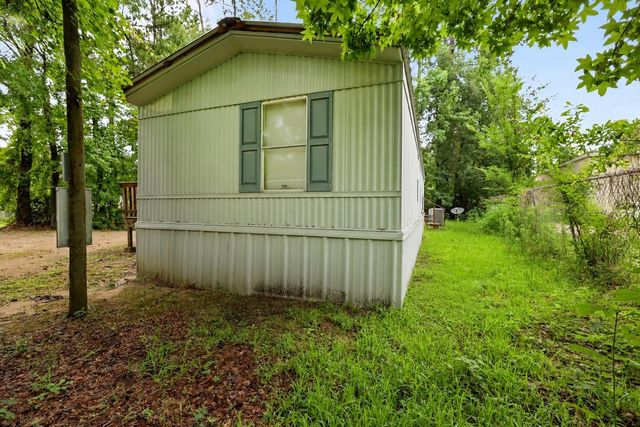 22521 West Road, New Caney, TX 77357